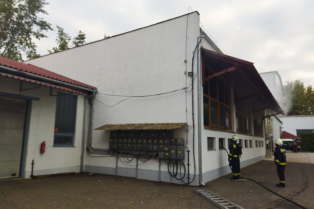 tuz-utott-ki-egy-ipari-uzemben-arpadhalmon-–-koros-hircentrum