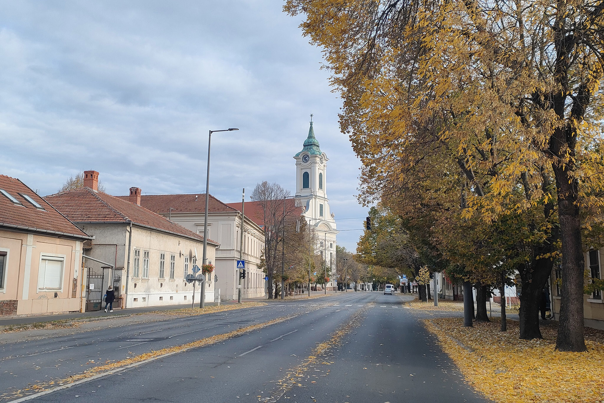 20-fok-koruli-ertekekkel-bucsuzik-az-oktober-–-koros-hircentrum