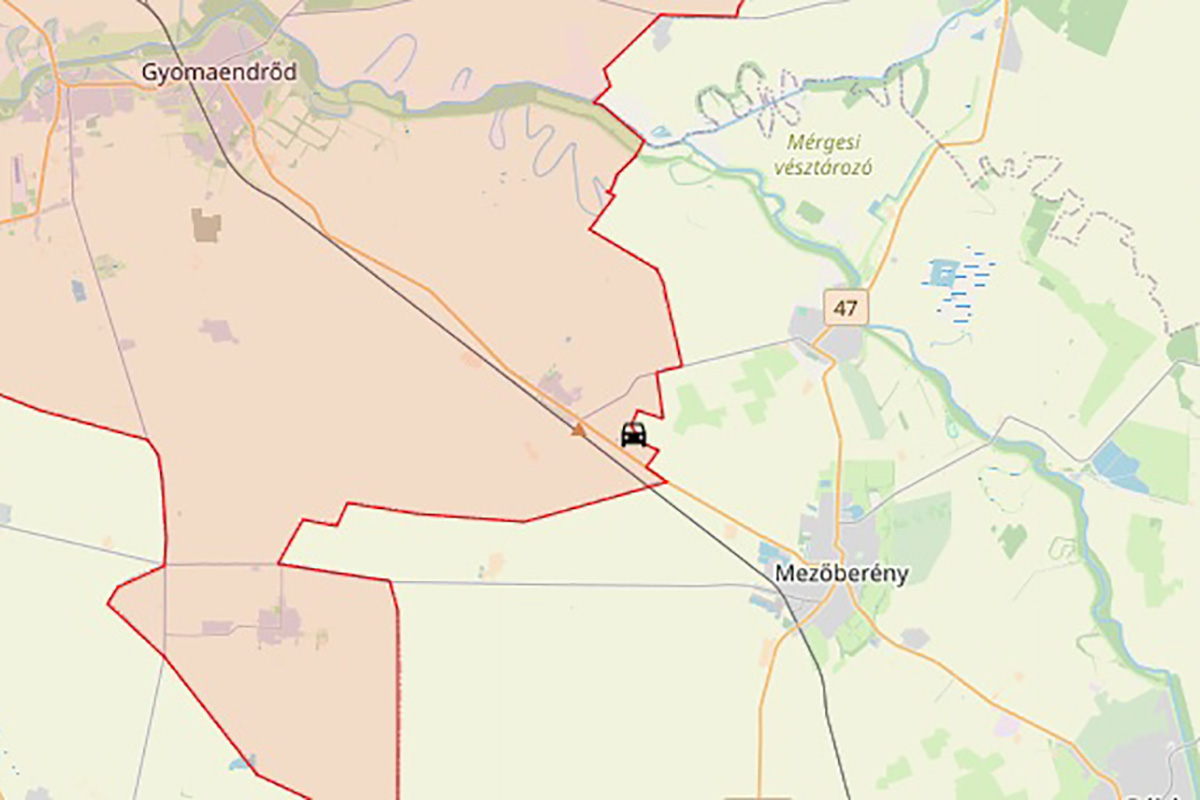 traktor-es-szemelyauto-karambolozott-csardaszallas-kozeleben,-teljes-utzar-–-koros-hircentrum