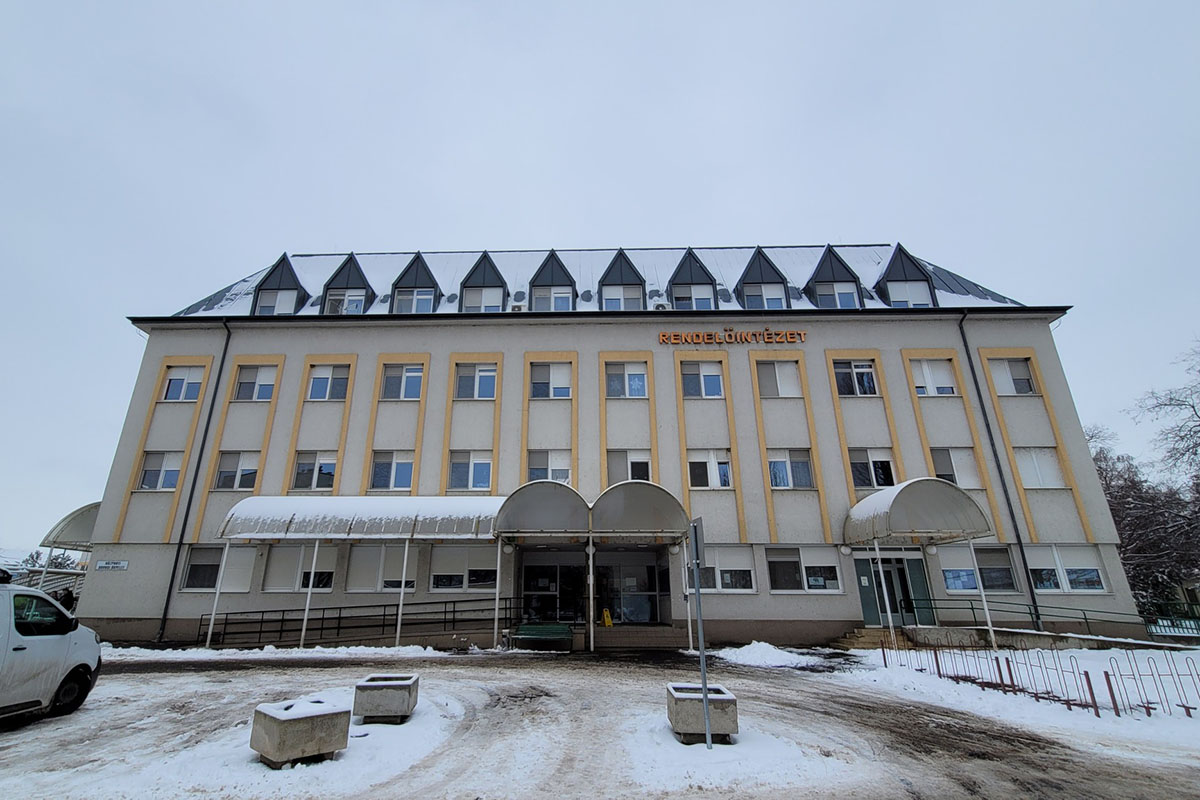 maszkviselesi-kotelezettseget-rendeltek-el-az-oroshazi-korhazban-–-koros-hircentrum