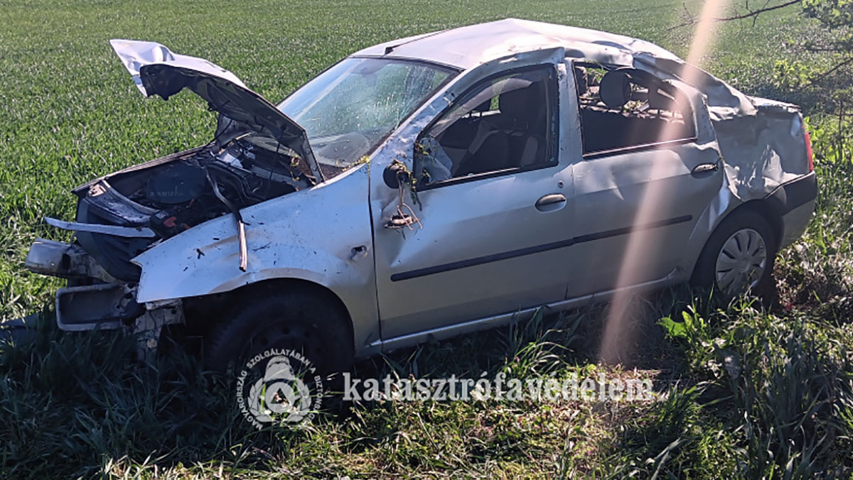 arokba-hajtott-egy-auto-oroshaza-es-kaszaper-kozott-–-koros-hircentrum