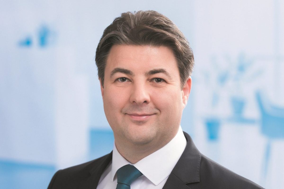 erdos-norbert:-gratulaltam-es-jo-munkat-kivantam-dr.-gurzo-marianak!-–-koros-hircentrum