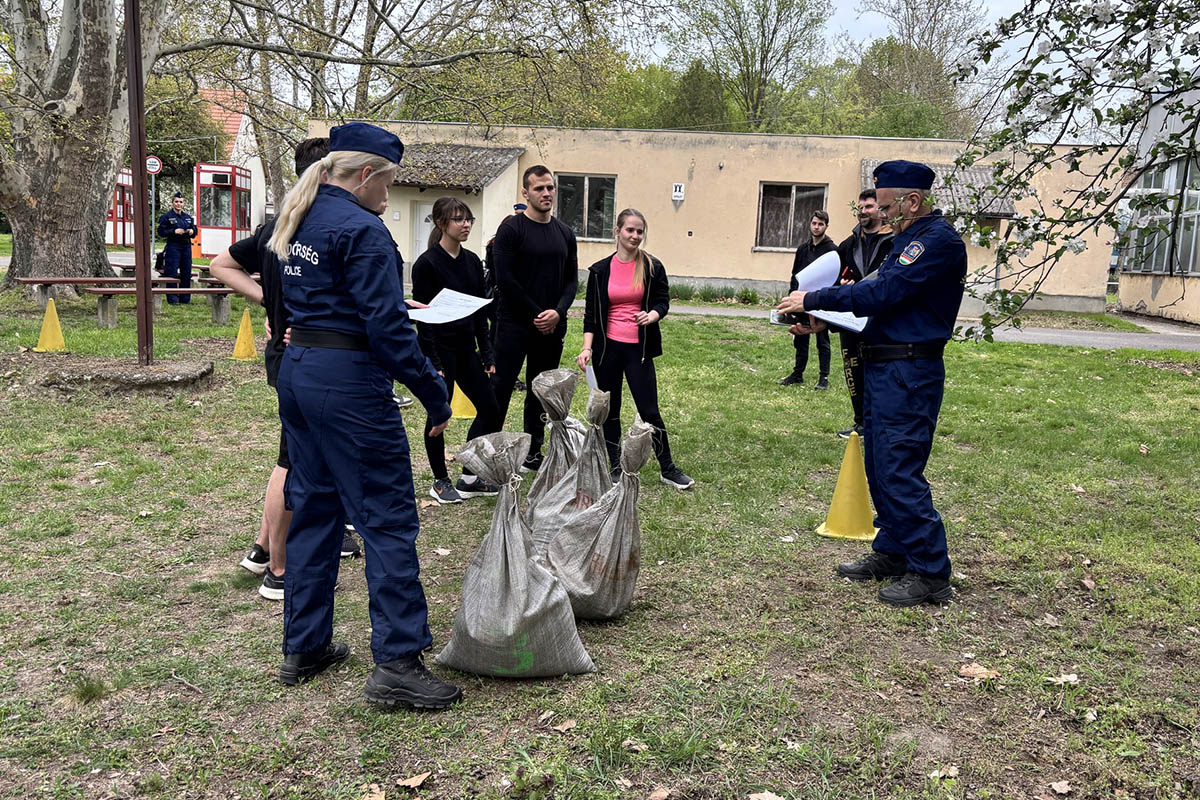 diakok-mertek-ossze-tudasukat-a-szent-gyorgy-napi-akadalyversenyen-–-koros-hircentrum