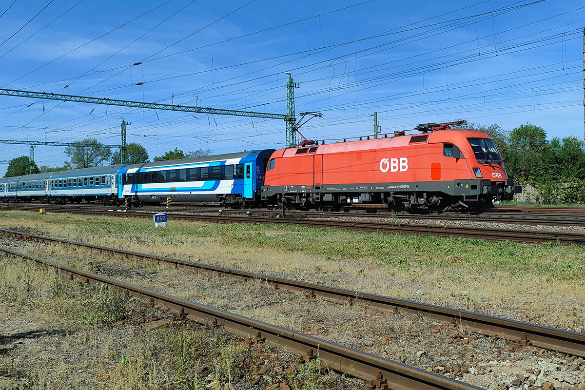 az-eddiginel-korabban-lep-eletbe-a-mav-csoport-eloszezoni-menetrendje-–-koros-hircentrum