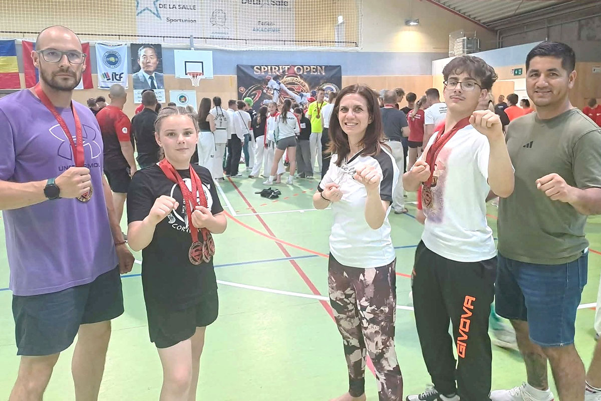 ket-aranyermet-nyertek-a-bekesi-harcmuveszek-becsben-–-koros-hircentrum