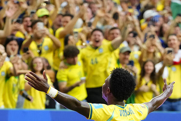 brazilia-siman-verte-skociat,-vinicius-duplajaval-csoportelsokent-jutott-tovabb-–-koros-hircentrum