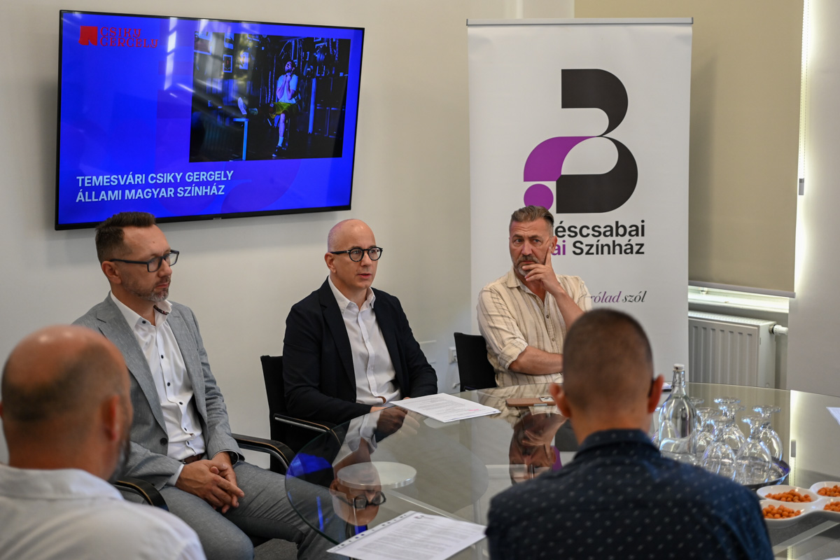 szelesebbre-tarjak-a-jokai-szinhaz-kapuit,-nemzetkozi-kitekintes-a-cel-–-koros-hircentrum