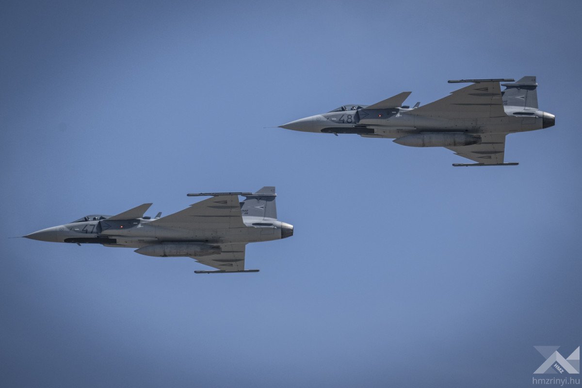 ujabb-gripen-riasztas:-ezuttal-egy-kalocsarol-felszallo-kisrepulo-miatt-–-koros-hircentrum