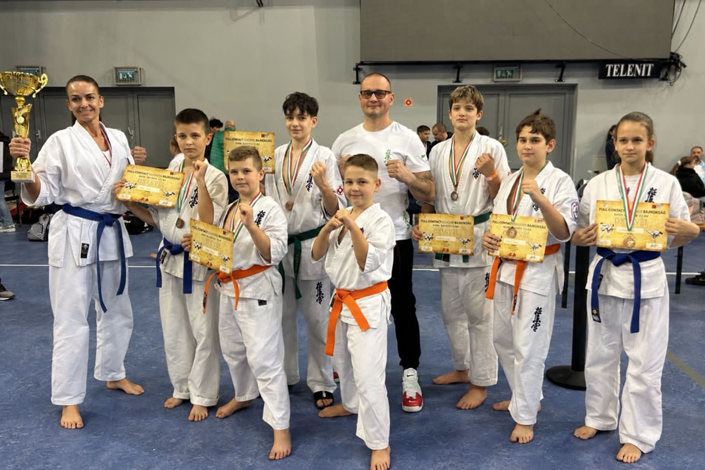 het-eremmel-tertek-haza-az-oroshazi-karatesok-a-bushido-kuparol-–-koros-hircentrum